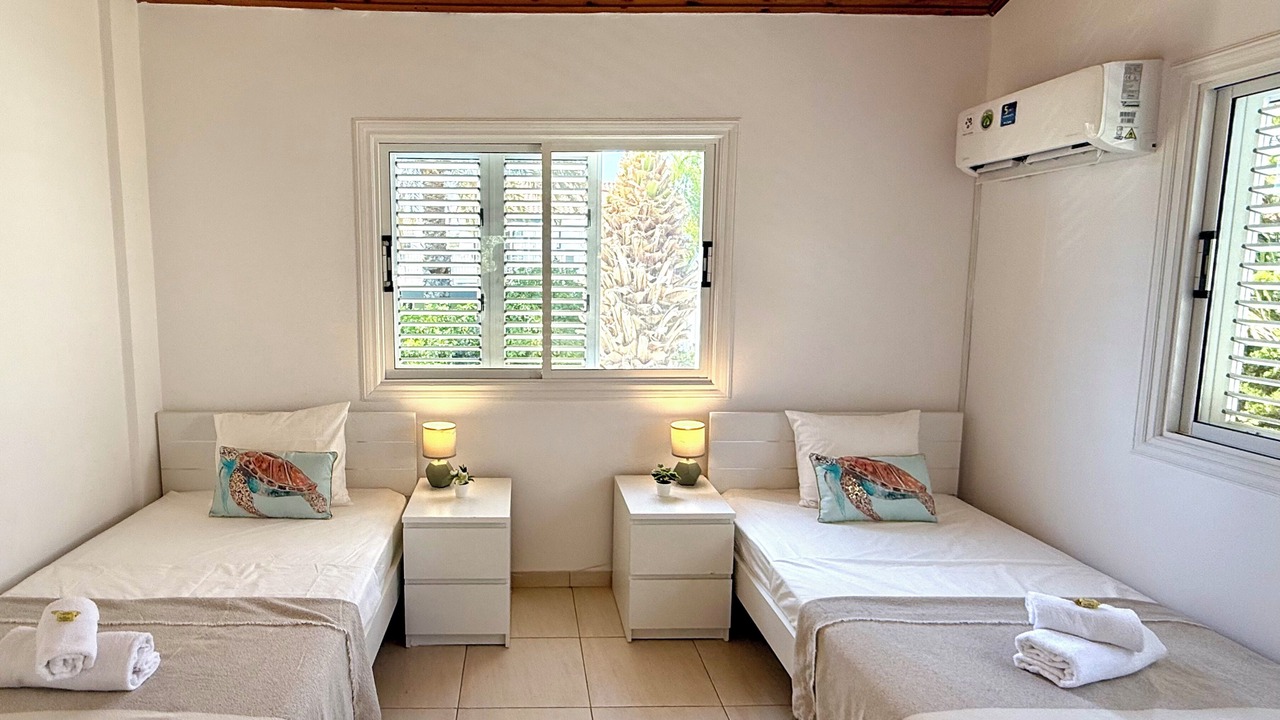 Photo of Bedroom in Pervolia