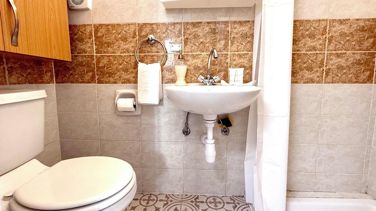 Photo of Bathroom in Pervolia
