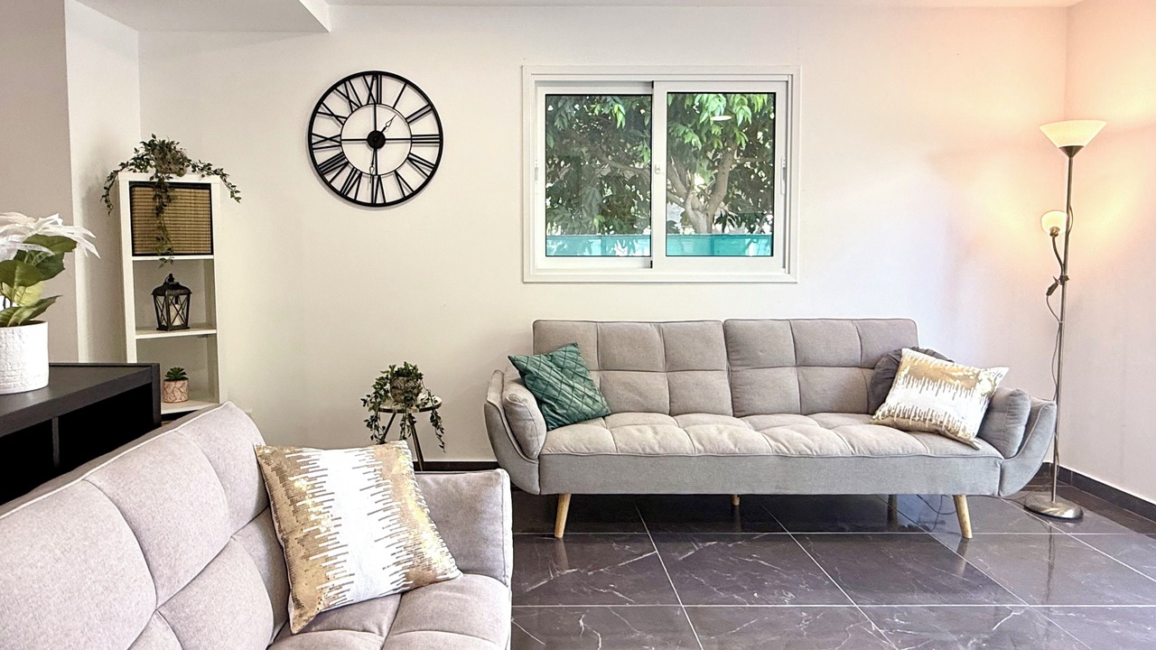 Photo of Livingroom in Pervolia