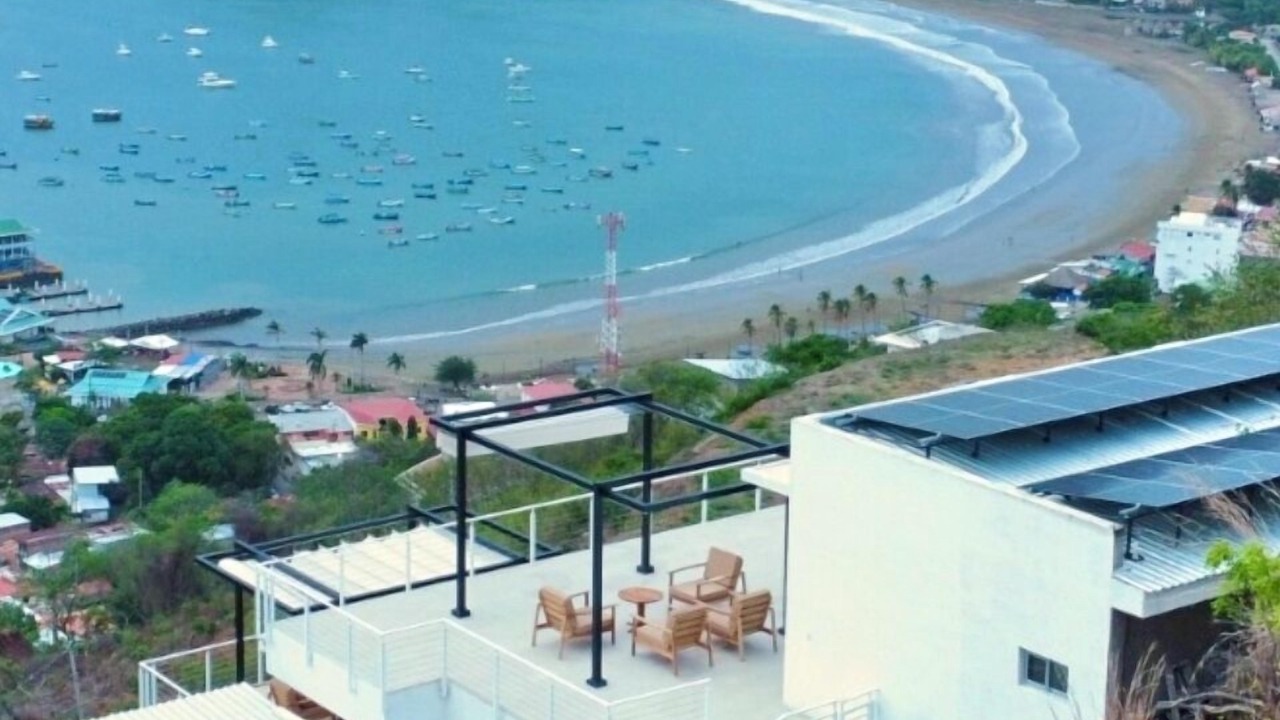 Photo of Outdoor in Paradise Bay