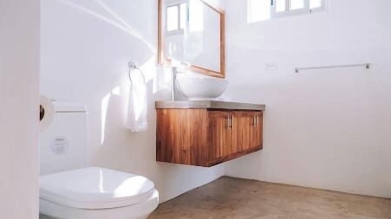 Photo of Bathroom in Paradise Bay