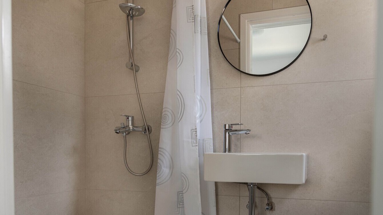 Photo of Bathroom in Universal
