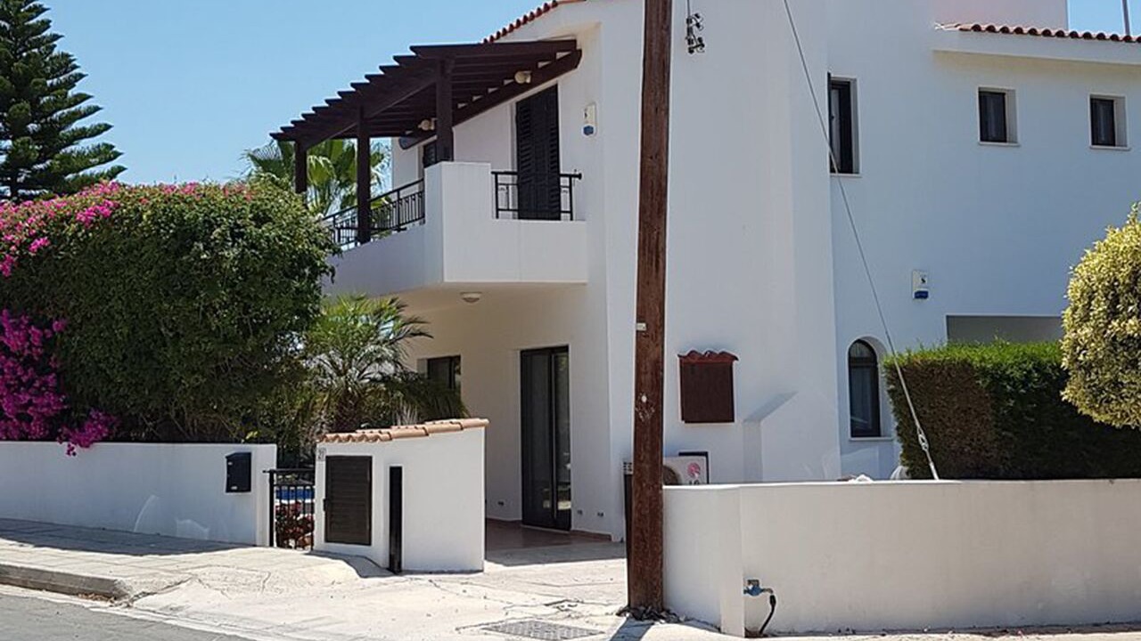 Photo of Outdoor in Emba