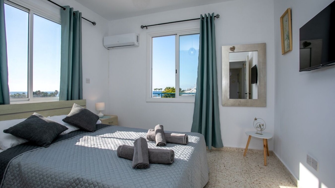 Photo of Bedroom in Latchi
