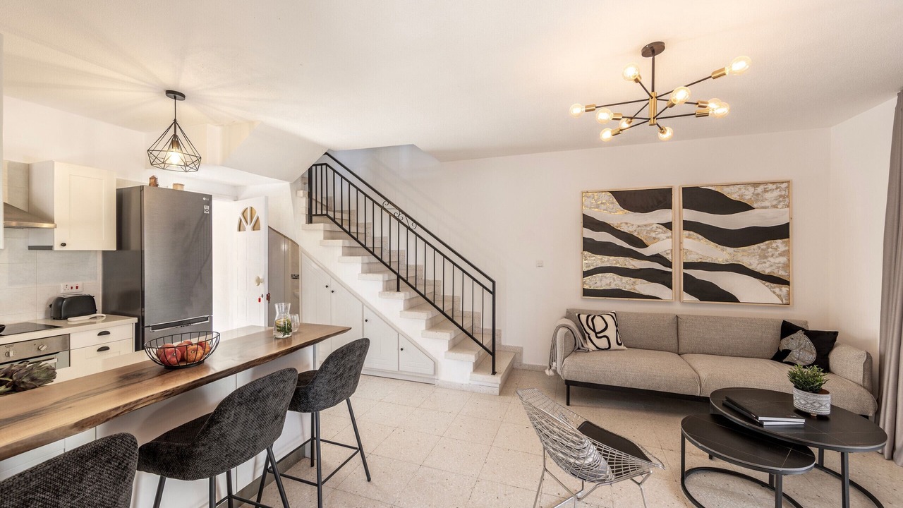 Photo of Livingroom in Pervolia