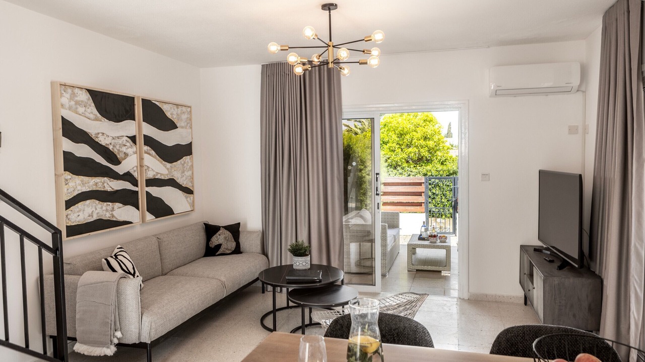 Photo of Livingroom in Pervolia