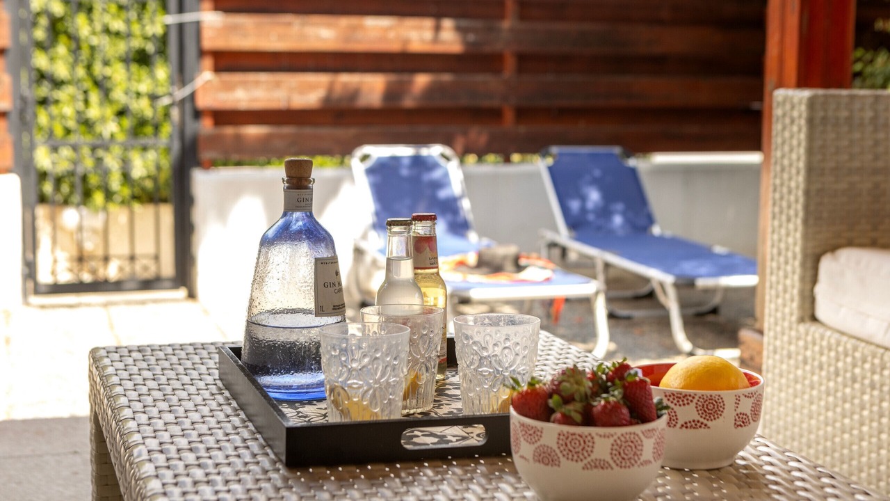 Photo of Outdoor in Pervolia