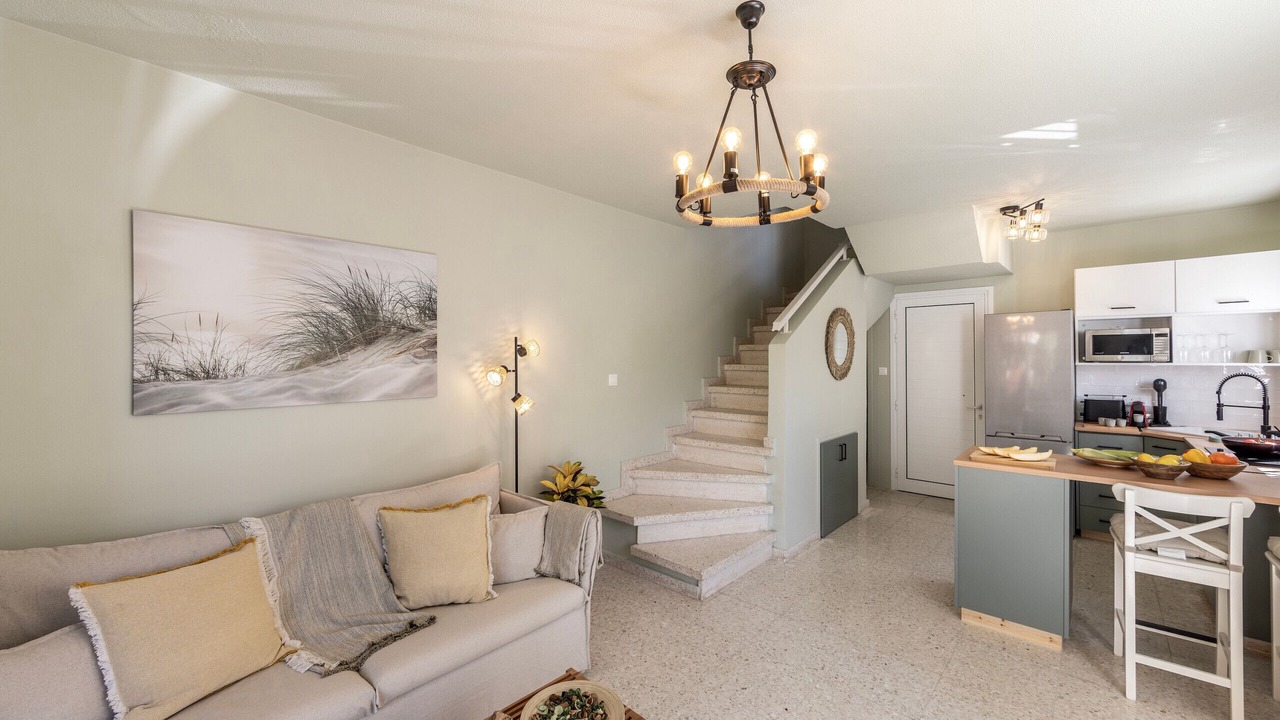 Photo of Livingroom in Pervolia