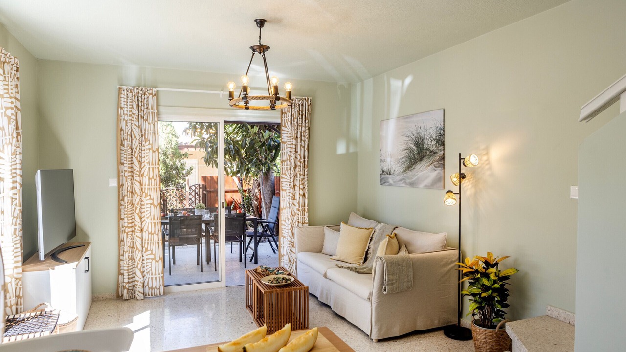 Photo of Livingroom in Pervolia
