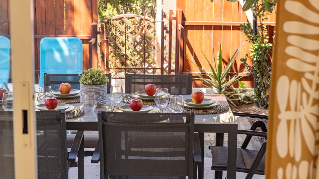 Photo of Outdoor in Pervolia