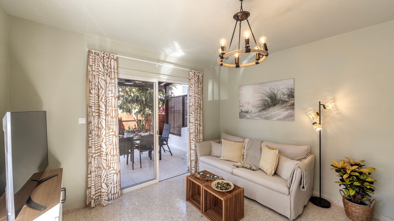 Photo of Livingroom in Pervolia