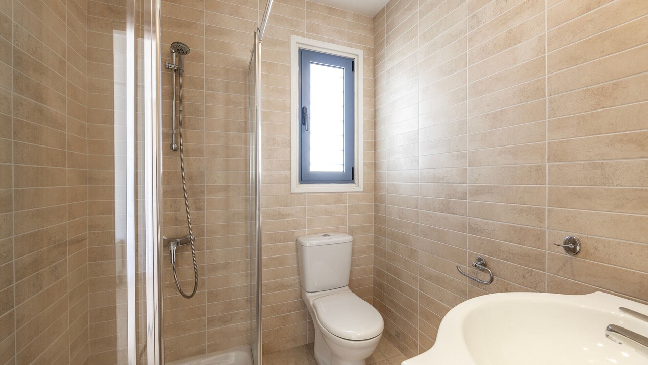 Photo of Bathroom in Pernera