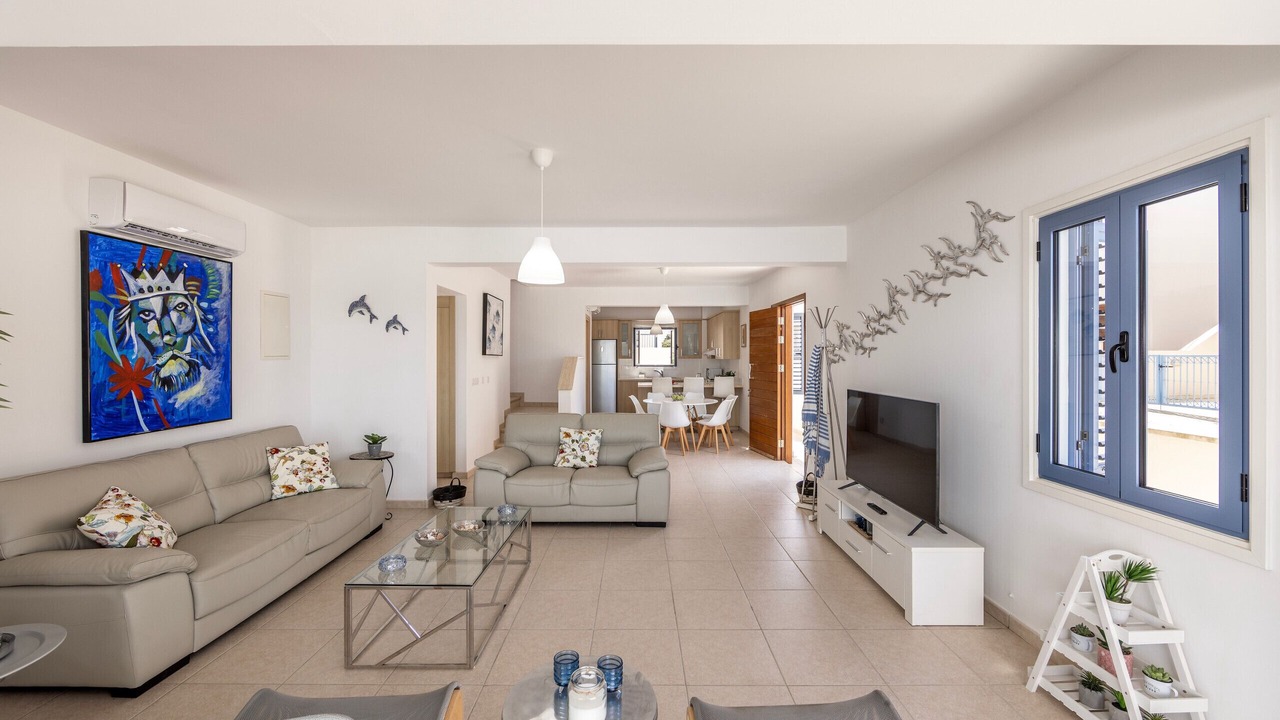 Photo of Livingroom in Pernera