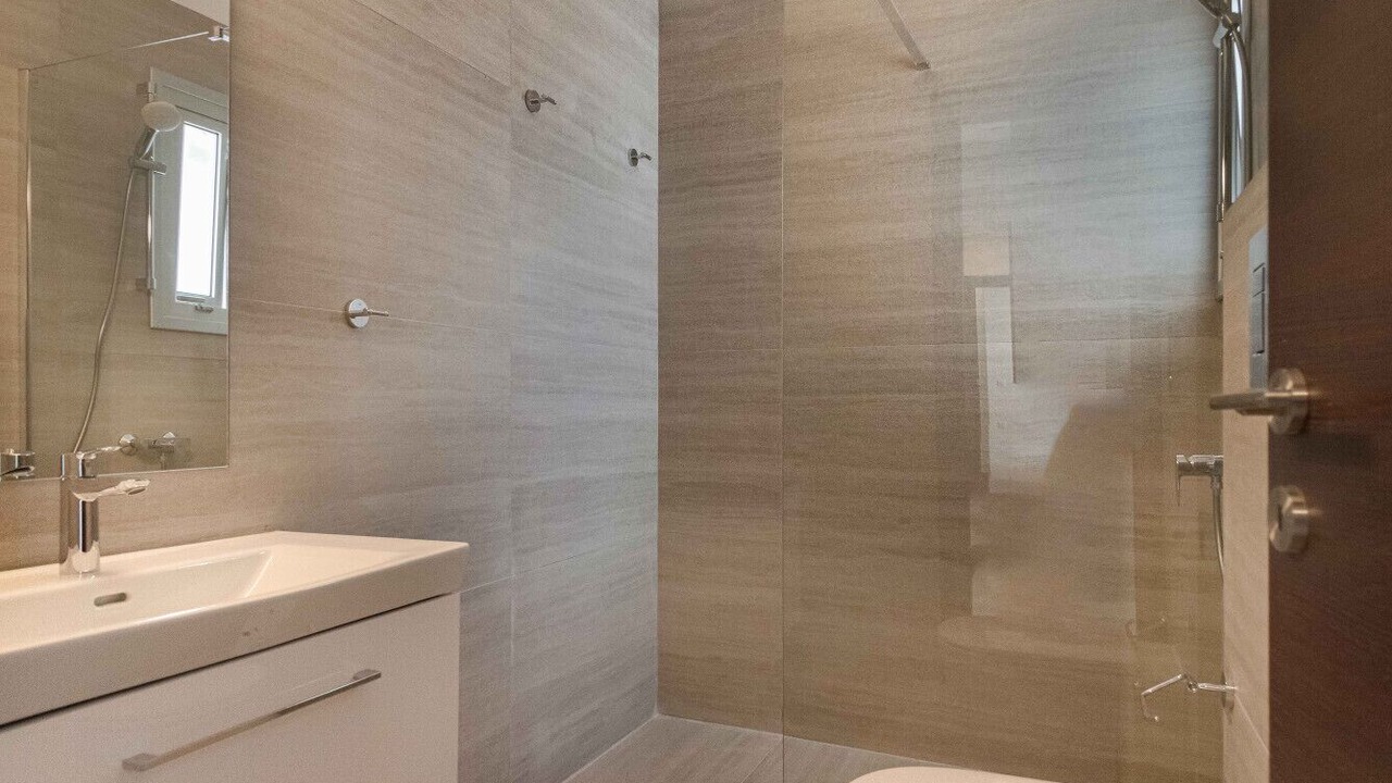 Photo of Bathroom in Strovolos