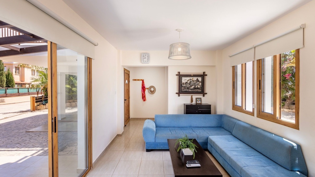 Photo of Livingroom in Ayia Thekla