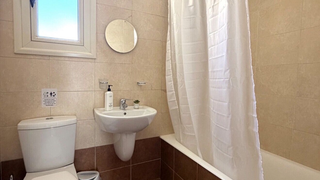 Photo of Bathroom in Pernera