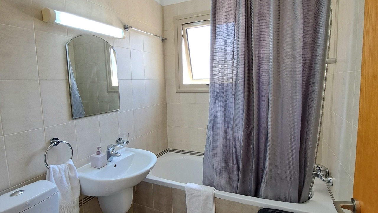 Photo of Bathroom in Pernera