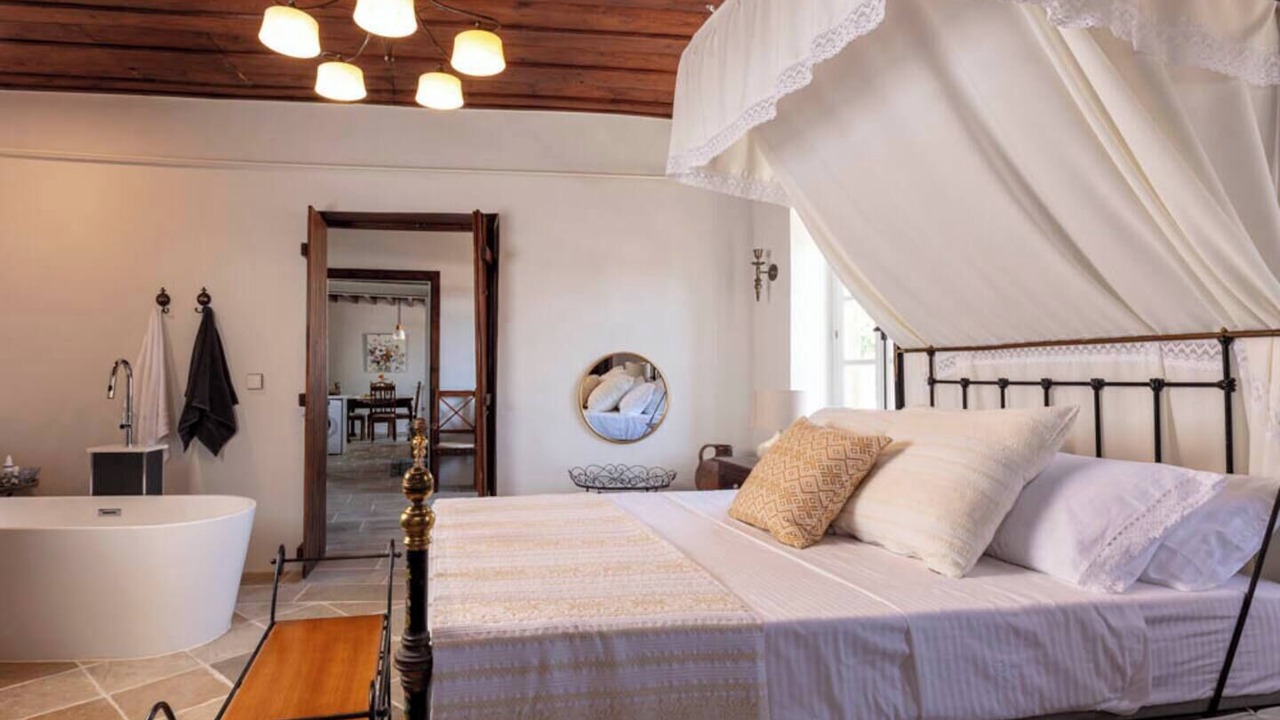 Photo of Bedroom in Mesana
