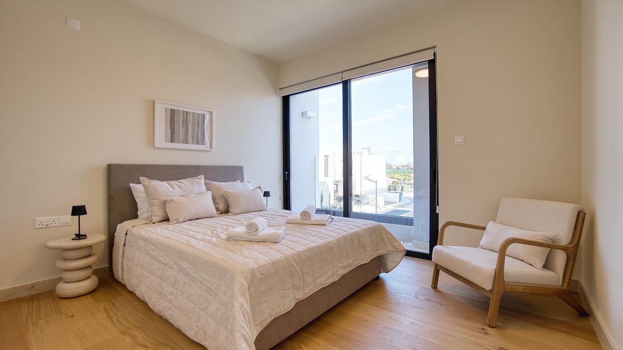 Photo of Bedroom in Emba