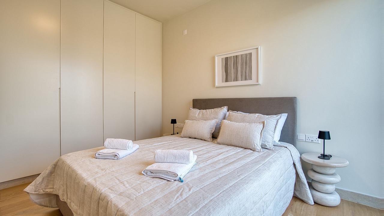 Photo of Bedroom in Emba