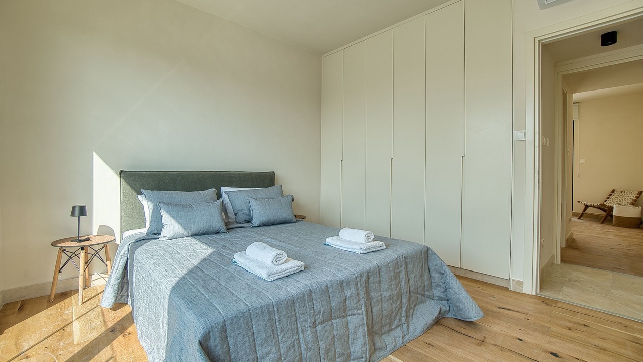 Photo of Bedroom in Emba