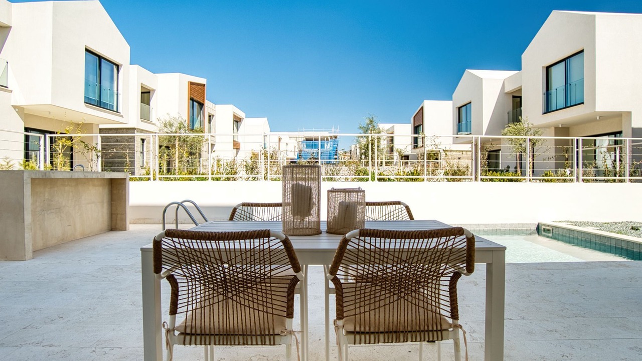 Photo of Outdoor in Emba