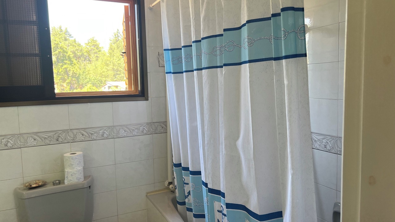 Photo of Bathroom in Platres