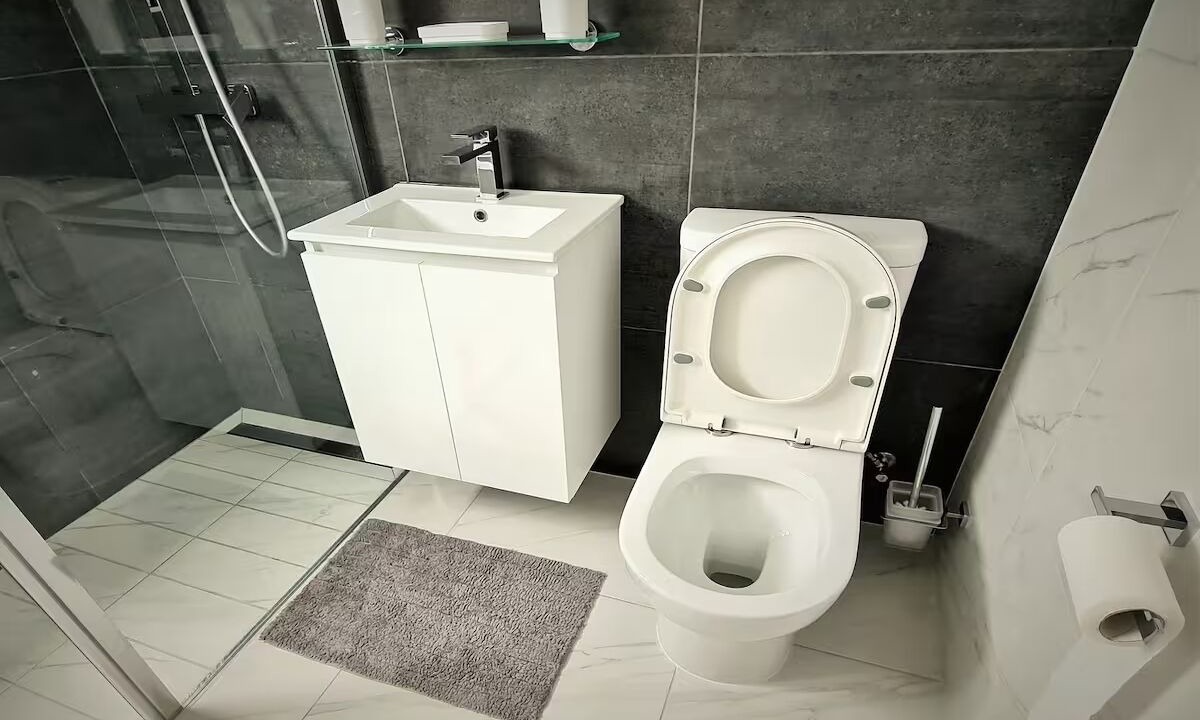 Photo of Bathroom in Oroklini