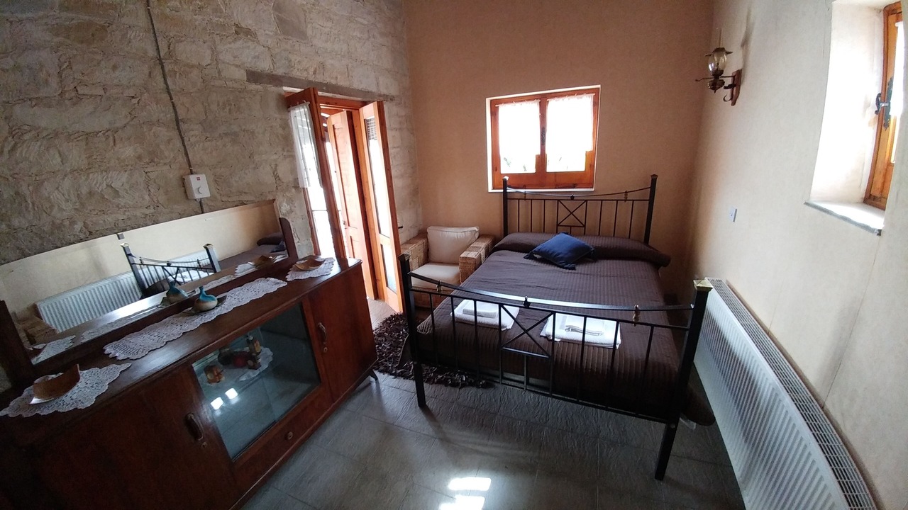 Photo of Bedroom in Omodos