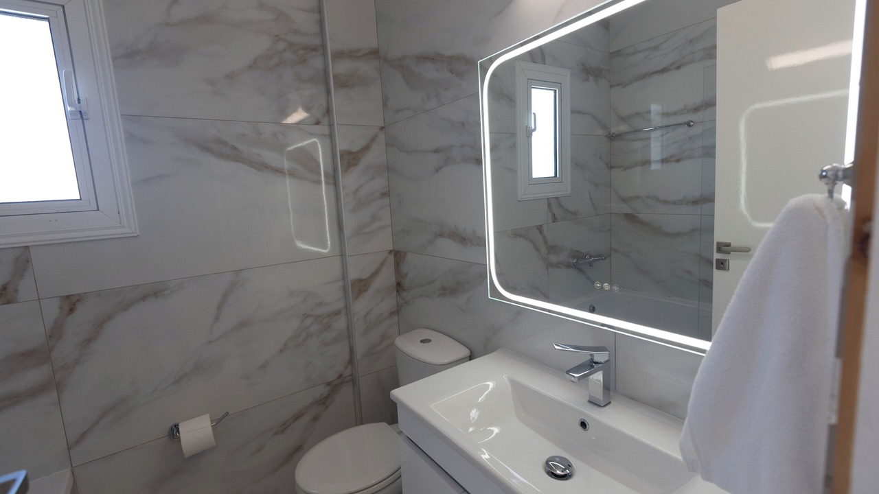 Photo of Bathroom in Pernera
