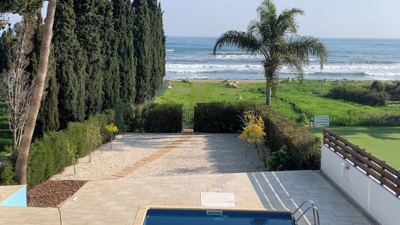 Photo of Outdoor in Pervolia
