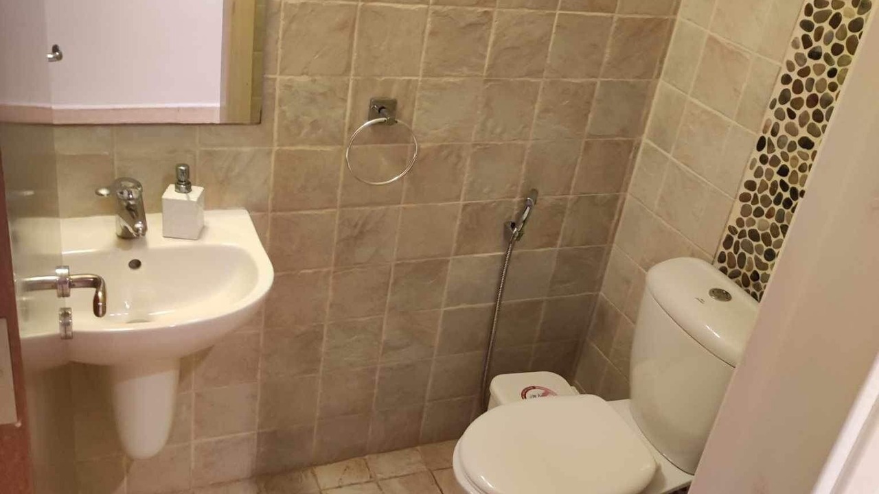 Photo of Bathroom in Pervolia