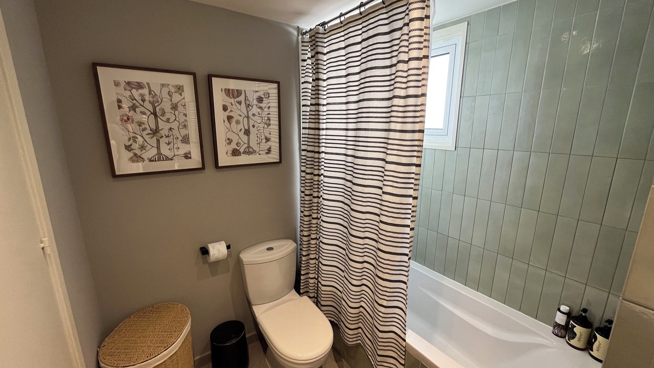 Photo of Bathroom in Egkomi
