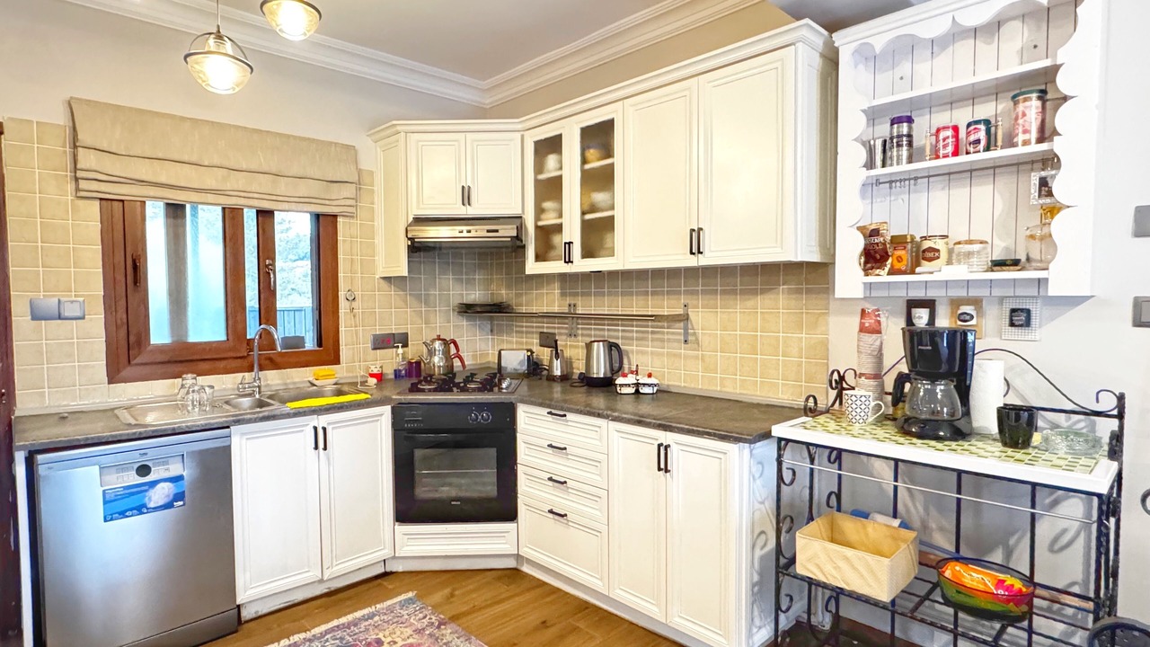 Photo of Kitchen in Karaoglanoglu
