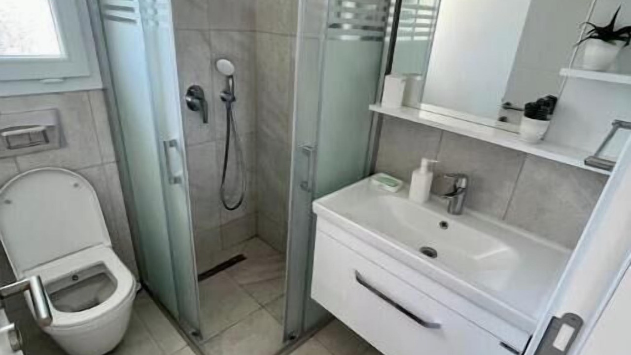 Photo of Bathroom in Bafra