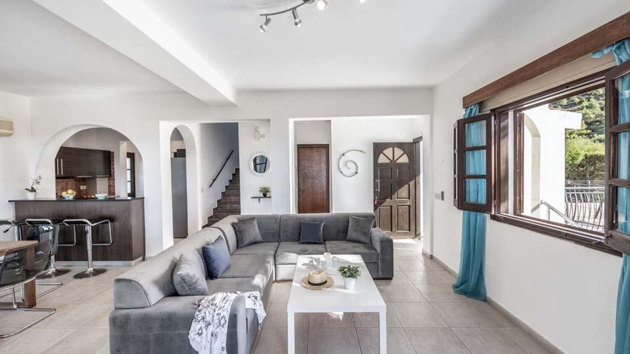 Photo of Livingroom in Argaka