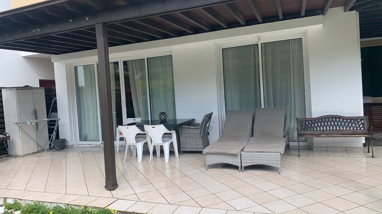 Photo of Outdoor in Meneou