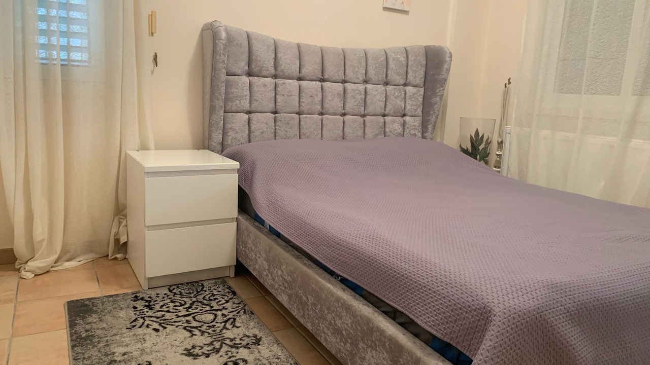 Photo of Bedroom in Meneou
