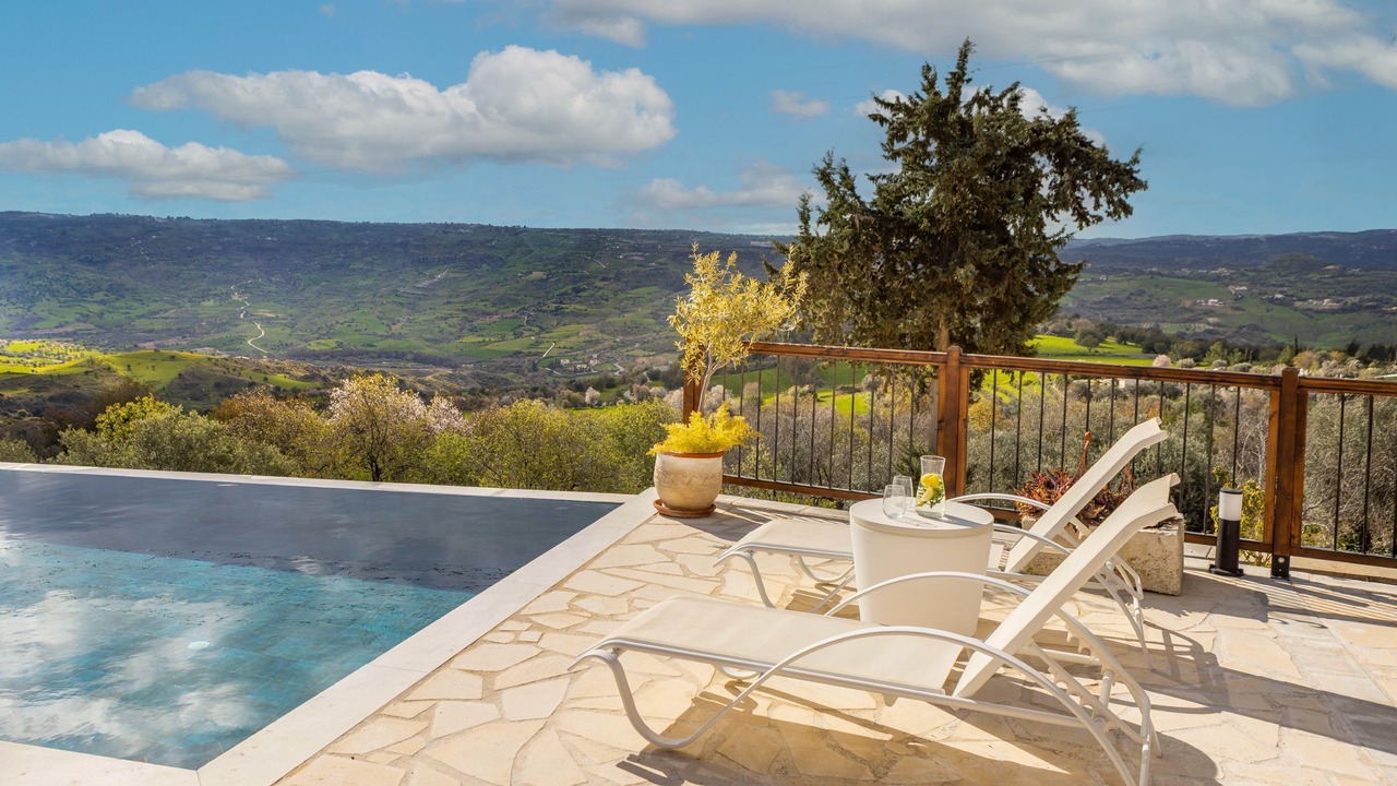 Photo of Outdoor in Pano Arodhes