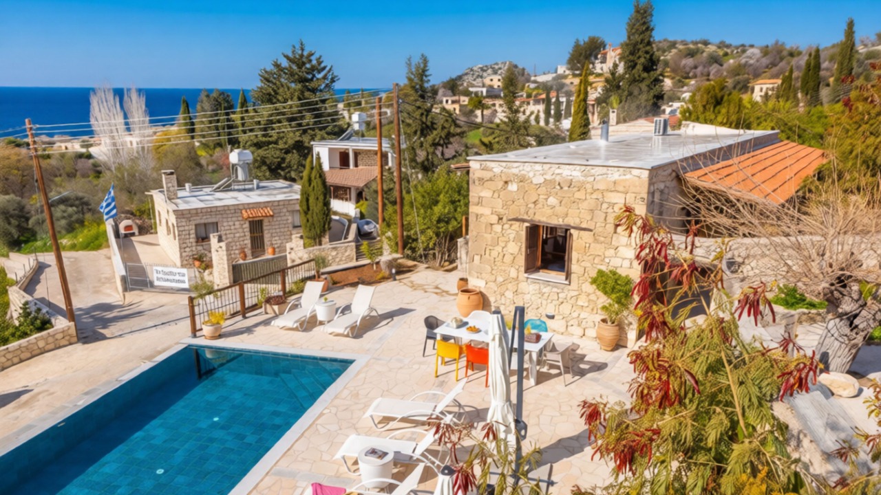 Photo of Others in Pano Arodhes