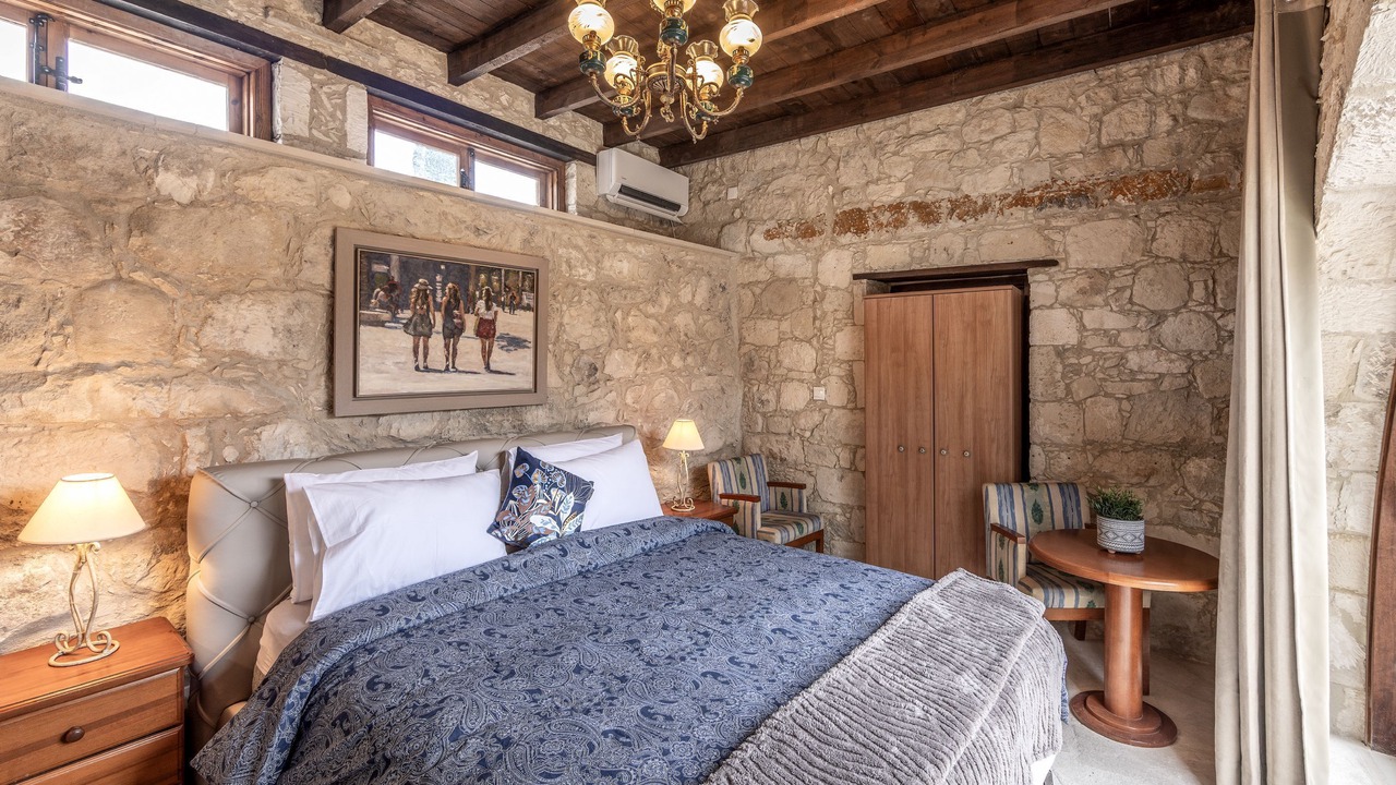 Photo of Bedroom in Pano Arodhes