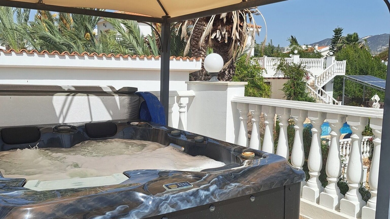 Photo of Outdoor in Pegeia