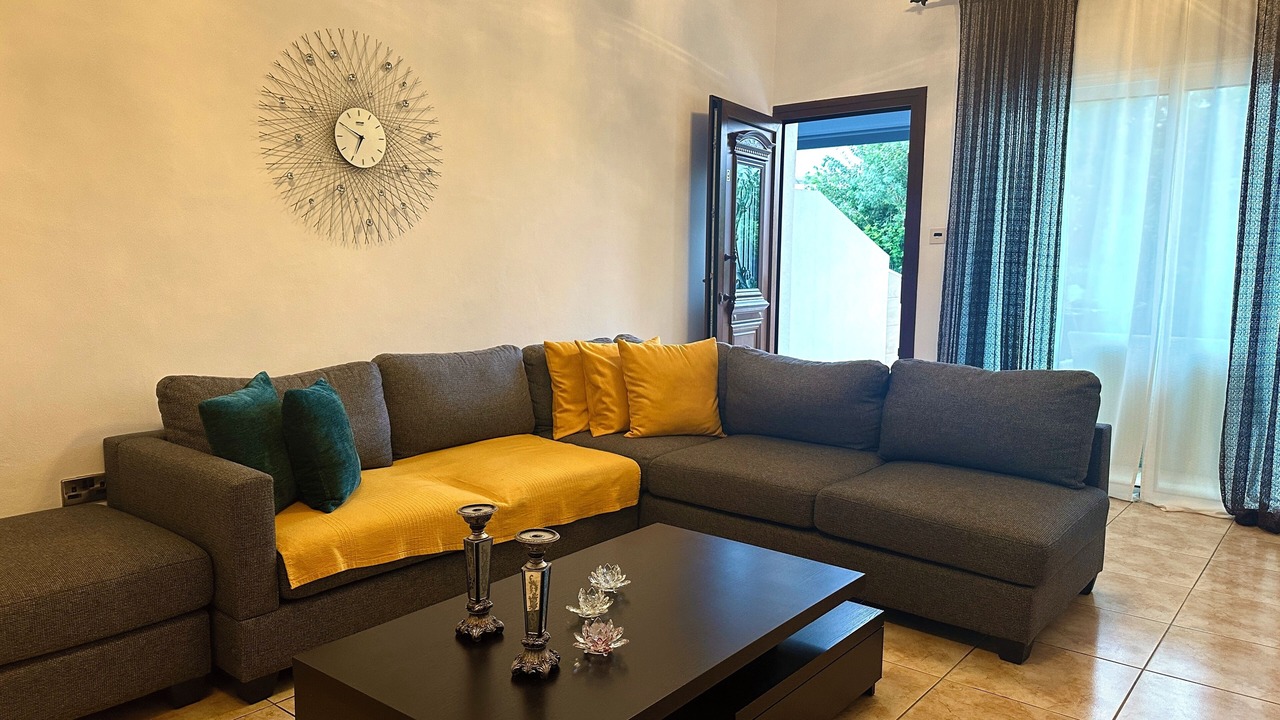Photo of Livingroom in Universal
