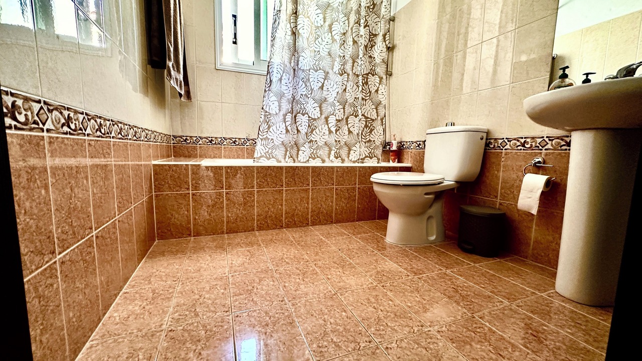 Photo of Bathroom in Universal