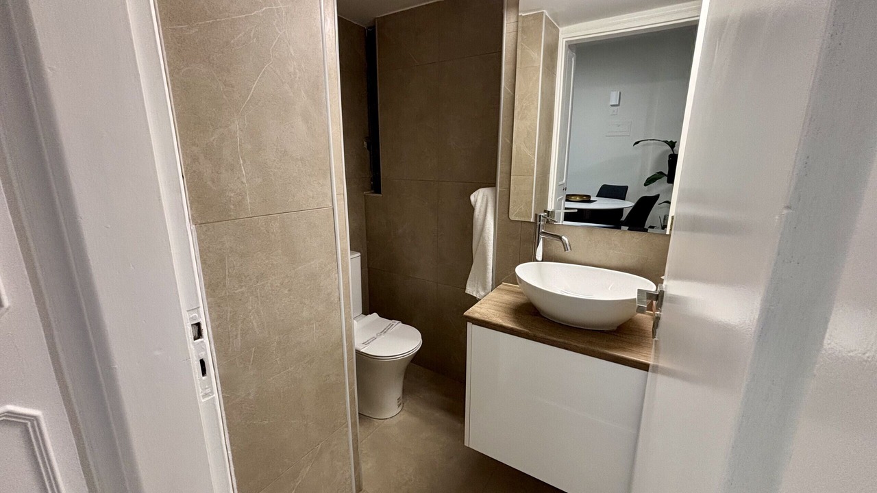 Photo of Bathroom in Neapolis