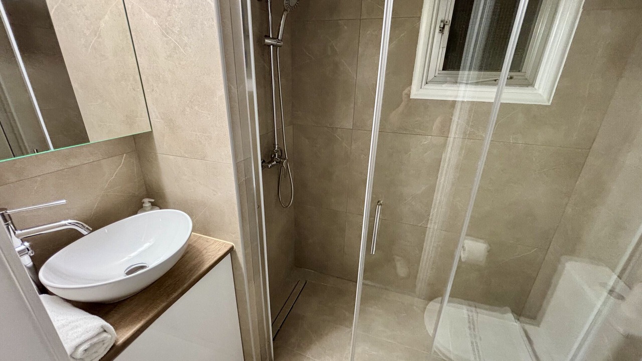 Photo of Bathroom in Neapolis