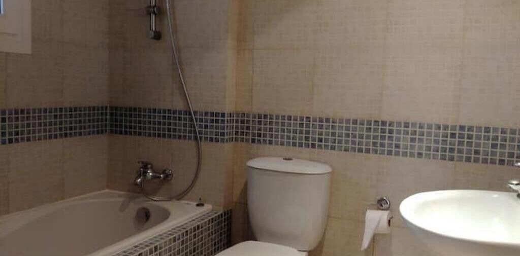 Photo of Bathroom in Germasogeia