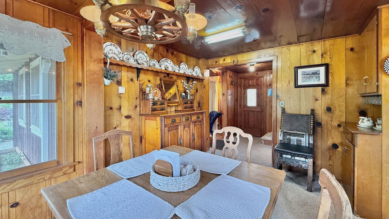 Photo of Bedroom in Midpines