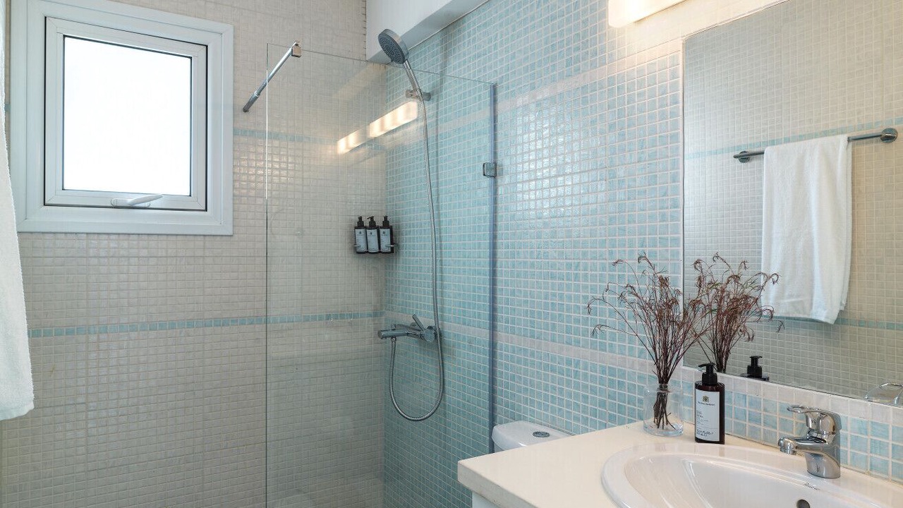 Photo of Bathroom in Pernera