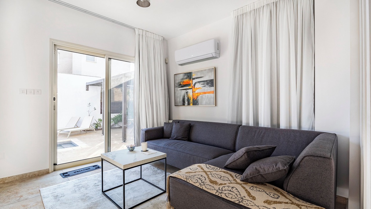 Photo of Livingroom in Agios Tychon